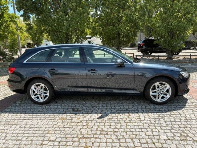 Image of Audi A4