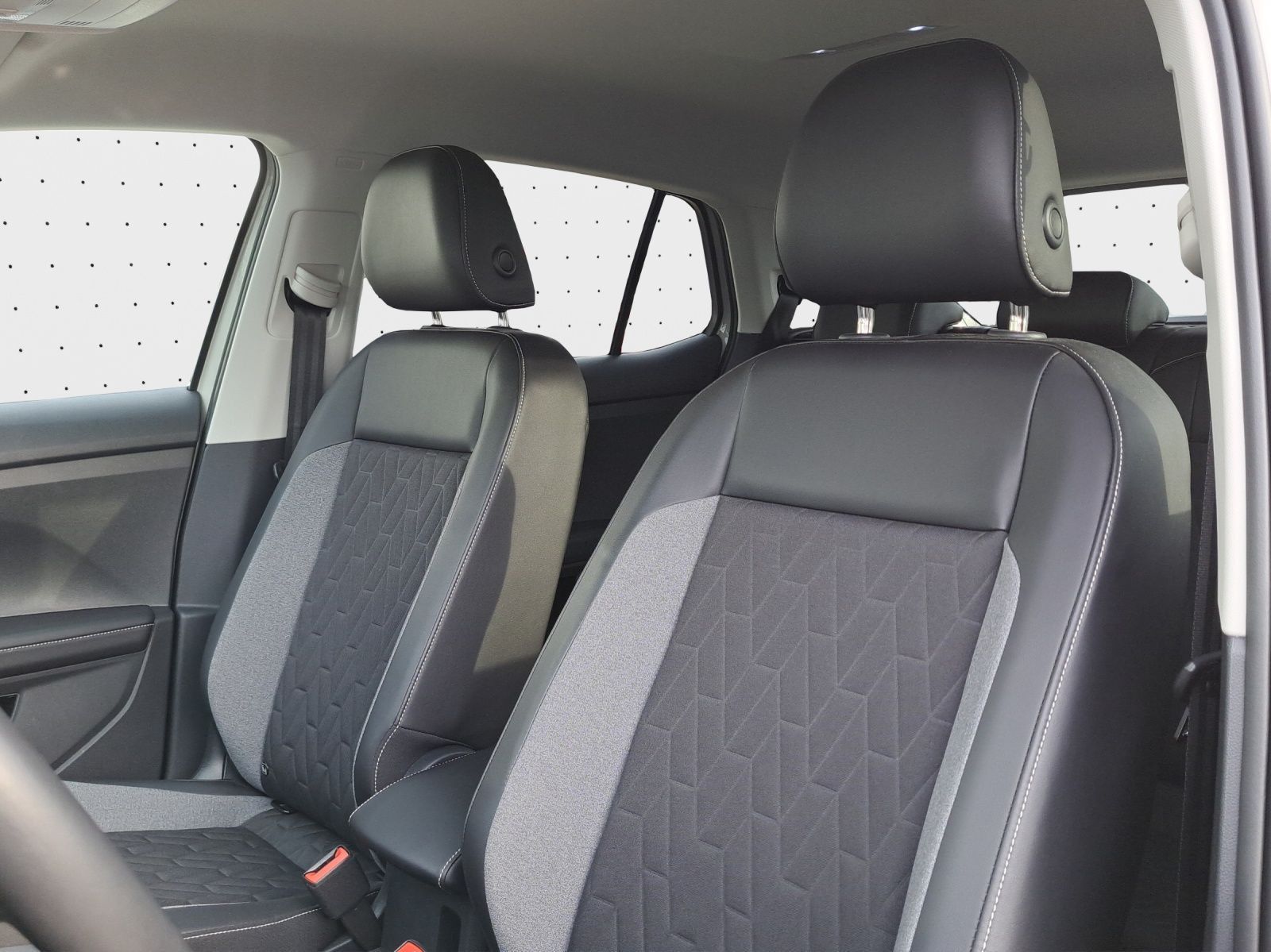 Volkswagen T-Cross - Bild 13
