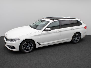 Fahrzeugabbildung BMW 520d SportLine Kamera Panorama HUD H/K AHK LED