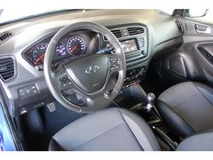 Fahrzeugabbildung Hyundai i20 blue Trend,Top-Ausstattung,Nur 23065KM