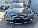 Mercedes-Benz E 250 E - Coupe 1.Hand,PANO,Bi-Xenon,Garantie - Mercedes-Benz E 250 mit Benzin-Antrieb: Coupé