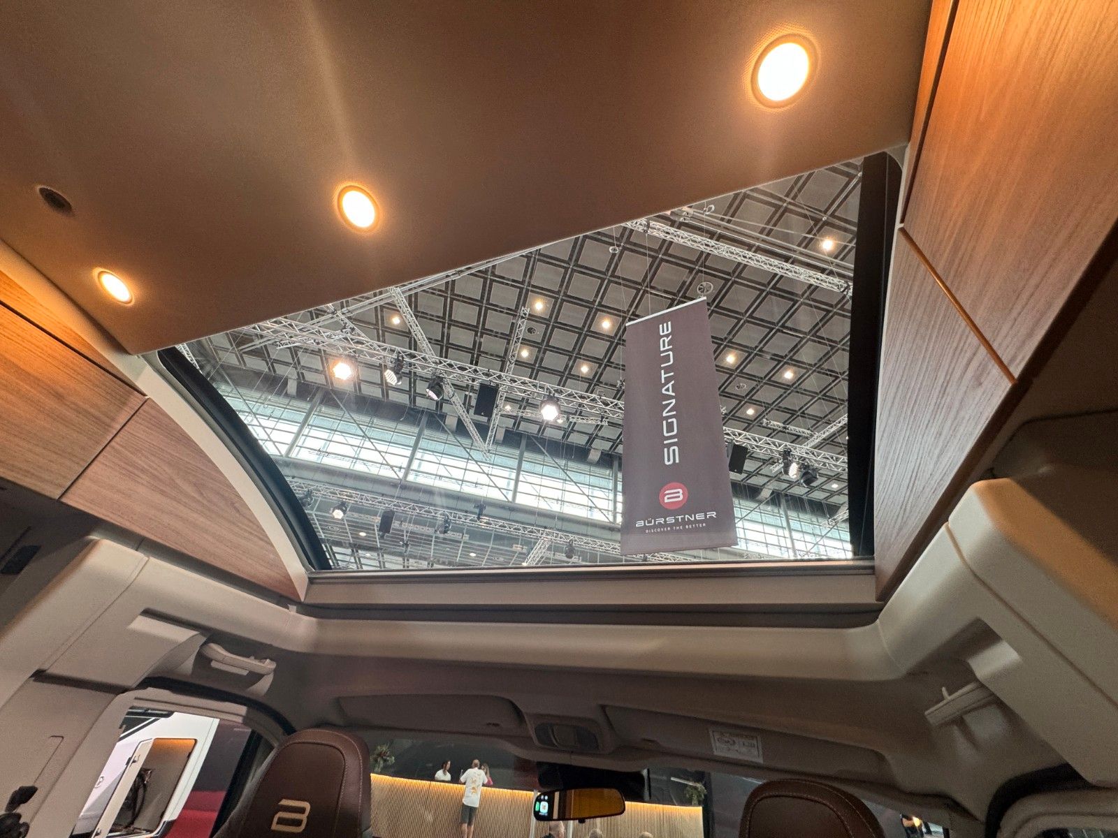 Fahrzeugabbildung Bürstner Signature SFT 7.0 NEUHEIT MODELL 2026!