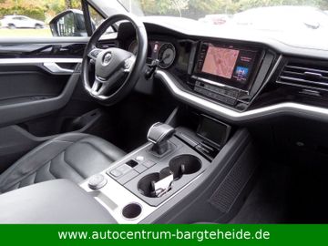 Volkswagen Touareg - 10