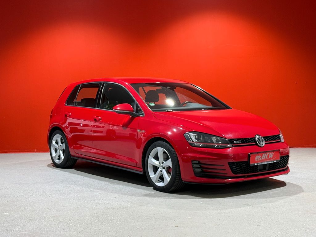 Image of Volkswagen Golf