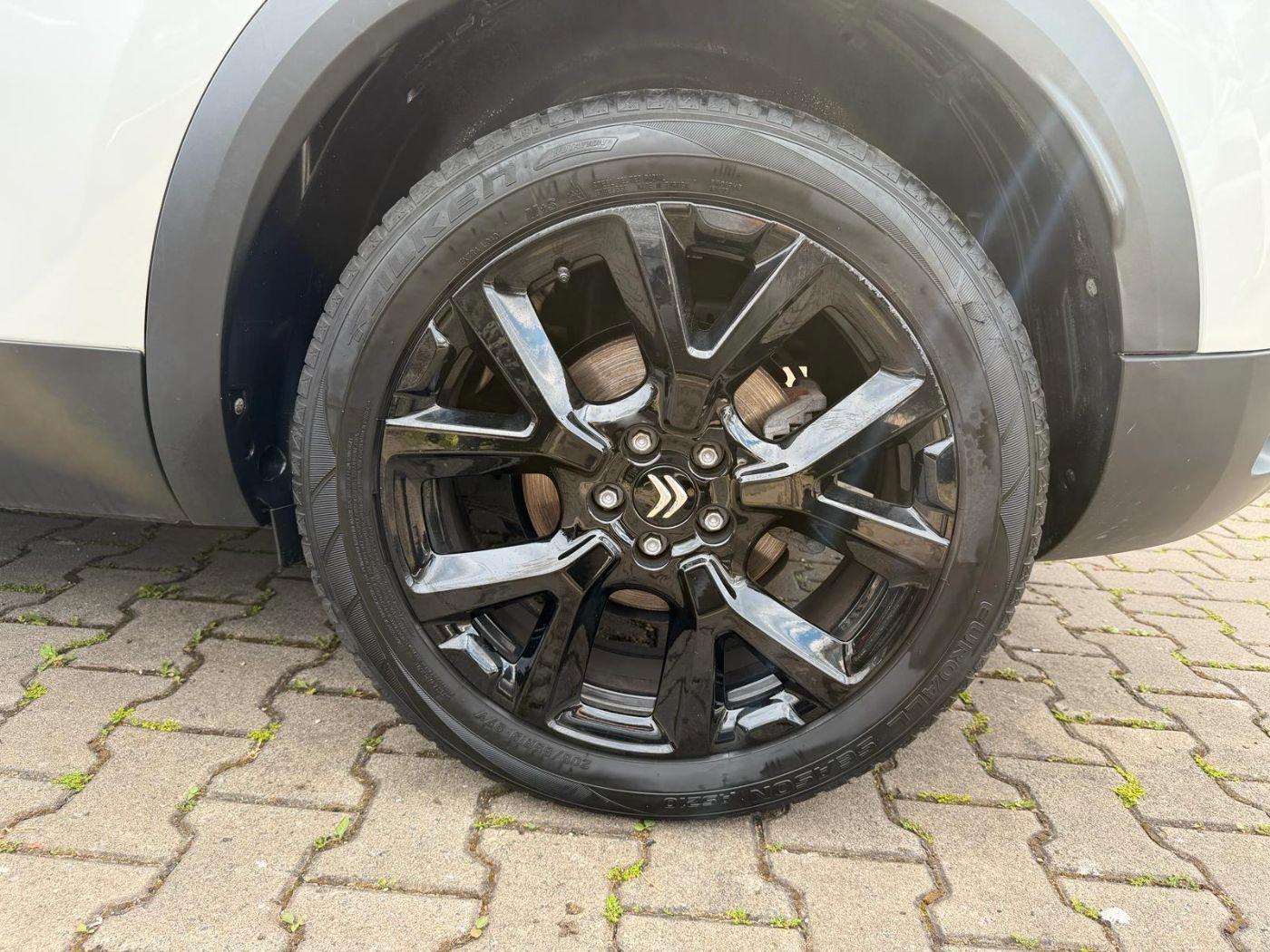 Citroën C5 Aircross 1.2 PureTech 130 S&S Shine AHK+LED