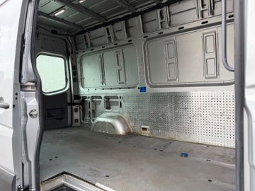 Volkswagen Crafter - 12