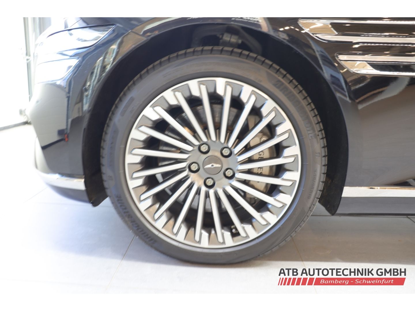 Fahrzeugabbildung Genesis G80 Electrified 4WD Luxury 87,2kWh 97,6% SOH