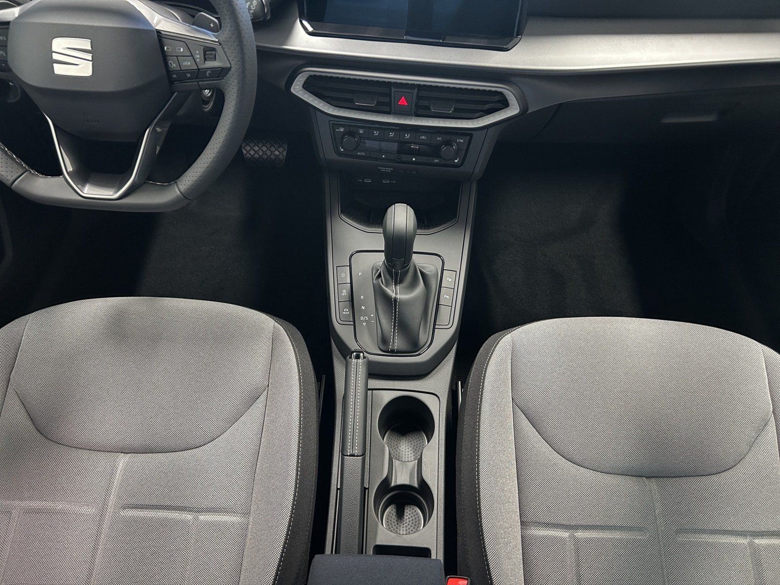 Seat Arona - Bild 13