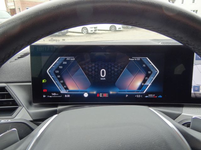 Fahrzeugabbildung BMW 318d/1.Hd/Curved/Navi/AHK/150PS/LED/115TKM/
