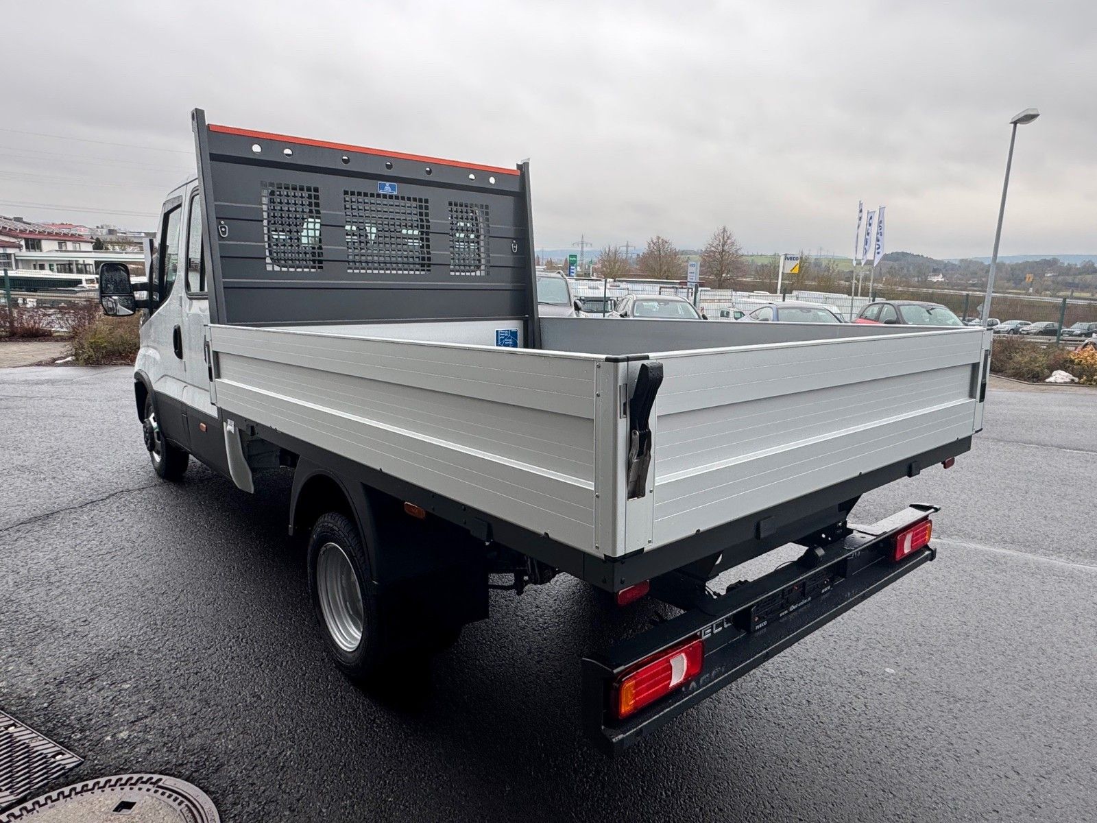 Fahrzeugabbildung Iveco Daily 35C21 HA8 3.0L DoKa *Automatik*R3.450mm*3x