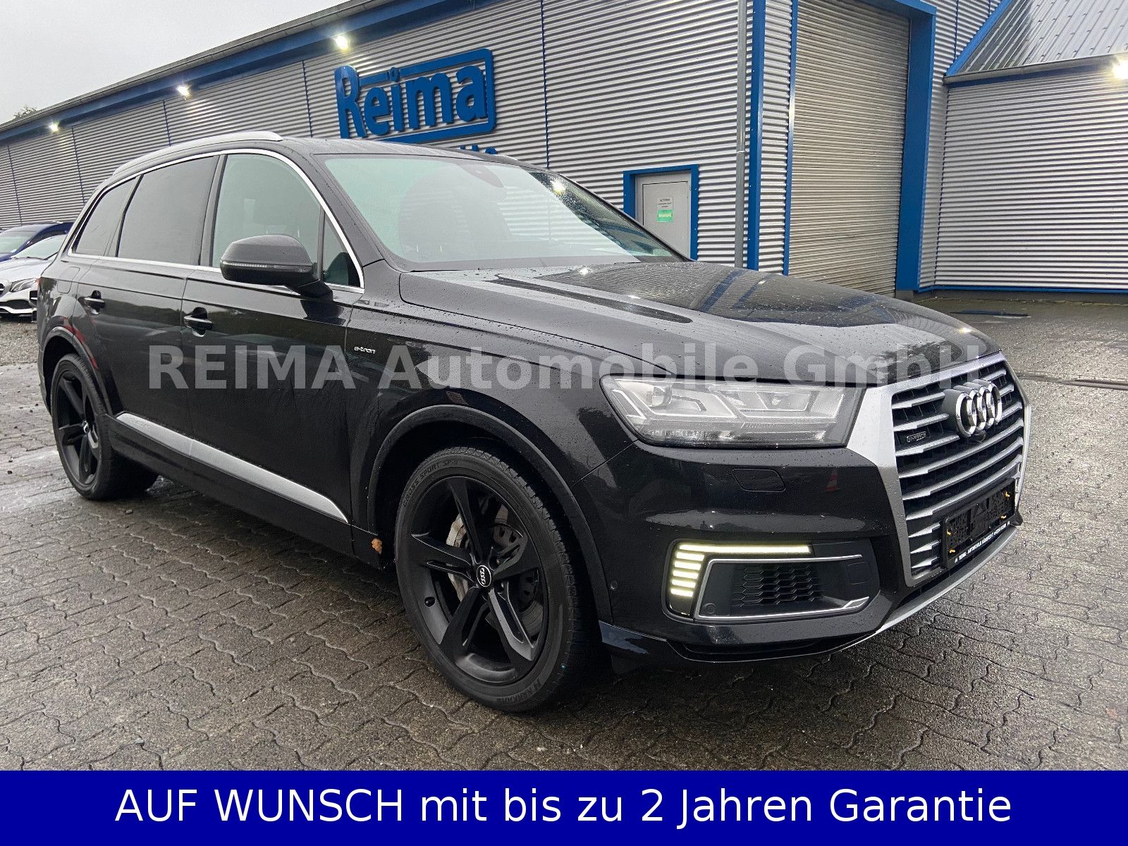 Fahrzeugabbildung Audi Q7 3.0 TDI e-tron quattro Plug , S-Line, Pano