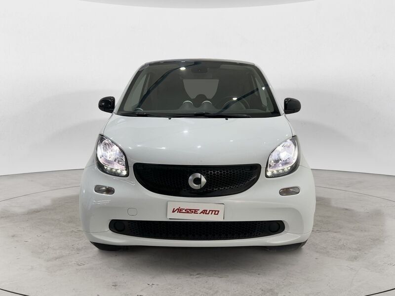 Smart smart fortwo 70 1.0 52kW brabus style twinamic imagem 2