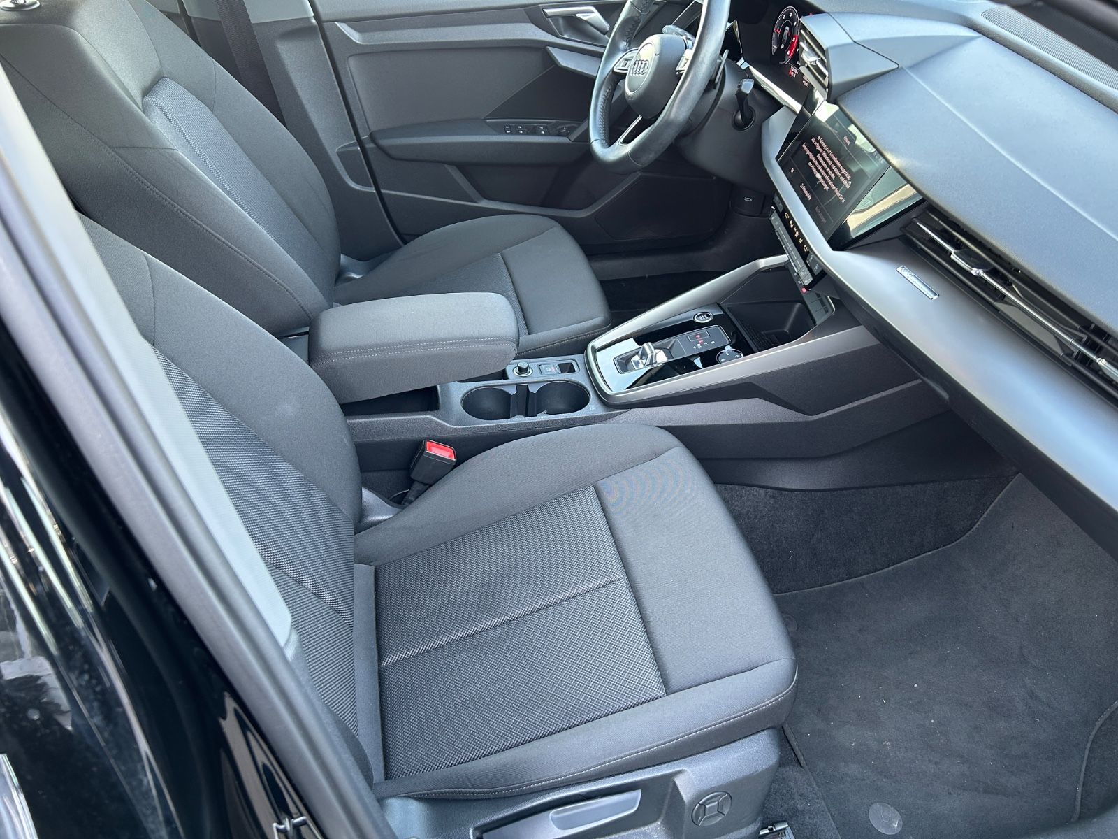 Audi A3 Sportback 35 TDI basis foto 6