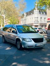 Chrysler Polen  Chrysler Voyager 2.5 diesel Pol... - Chrysler Voyager mit Diesel-Antrieb: 2.5