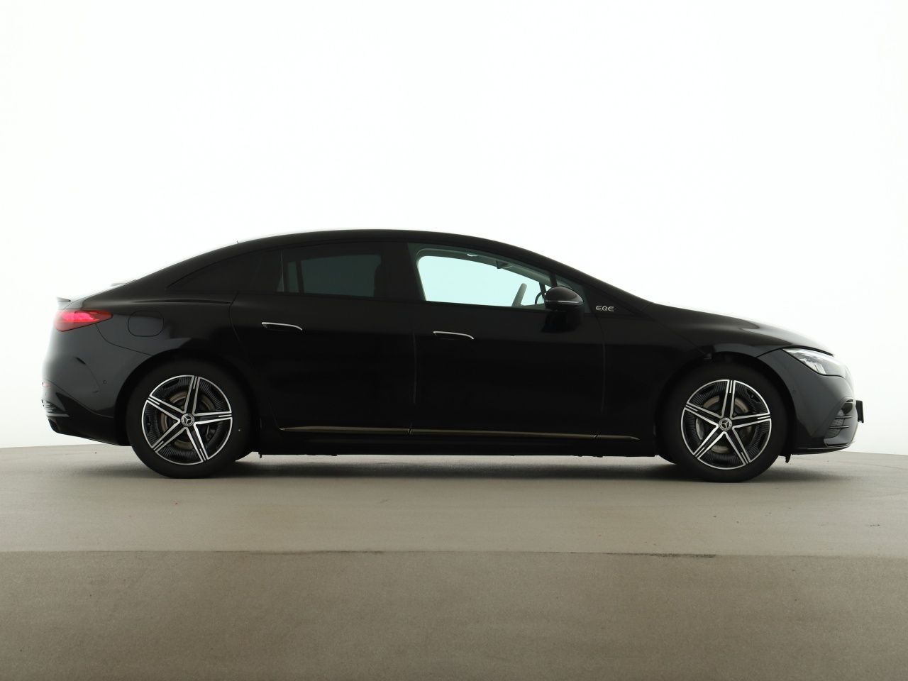 Mercedes-Benz EQE 300 AMG Advanced 19'' Night Distr foto 7