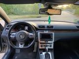 Volkswagen Passat Variant 2.0 TSI DSG R-Line Variant R-Line - Volkswagen Passat aus 2013