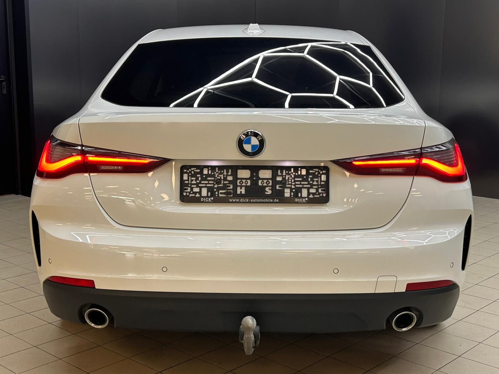 Fahrzeugabbildung BMW 420 Gran Coupé FACEL+VIRTU+LEDER+HEAD+LED+KAM+M