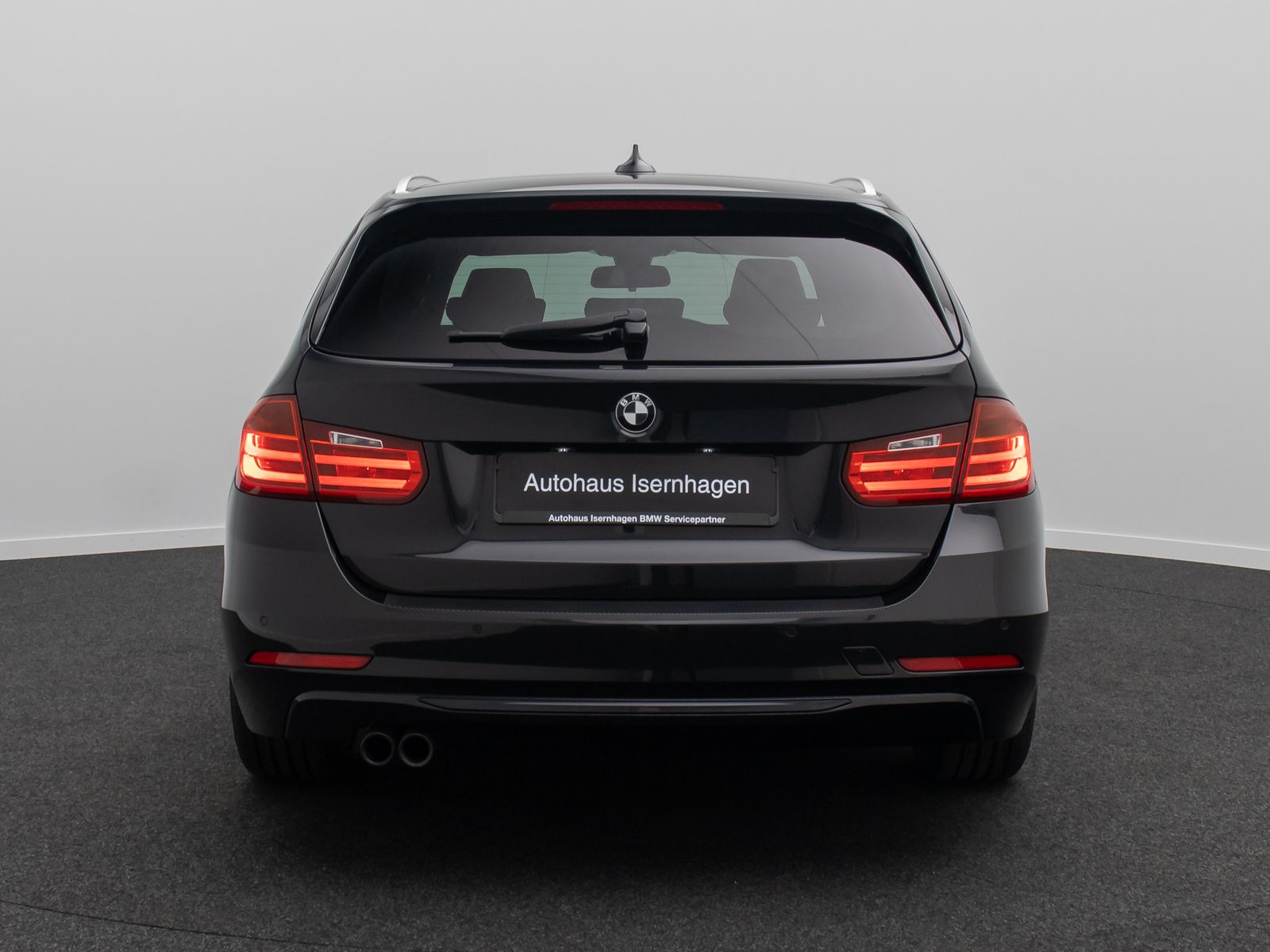 Fahrzeugabbildung BMW 325d Sport Line HUD HiFi Xenon Panorama Alarm