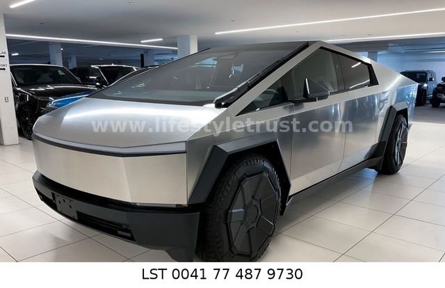 Tesla Cybertruck - AWD - Dual Engine - € 109.900 T1