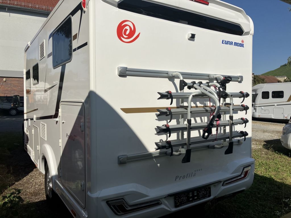 Fahrzeugabbildung Eura Mobil Profila T 696 EB YoungStar