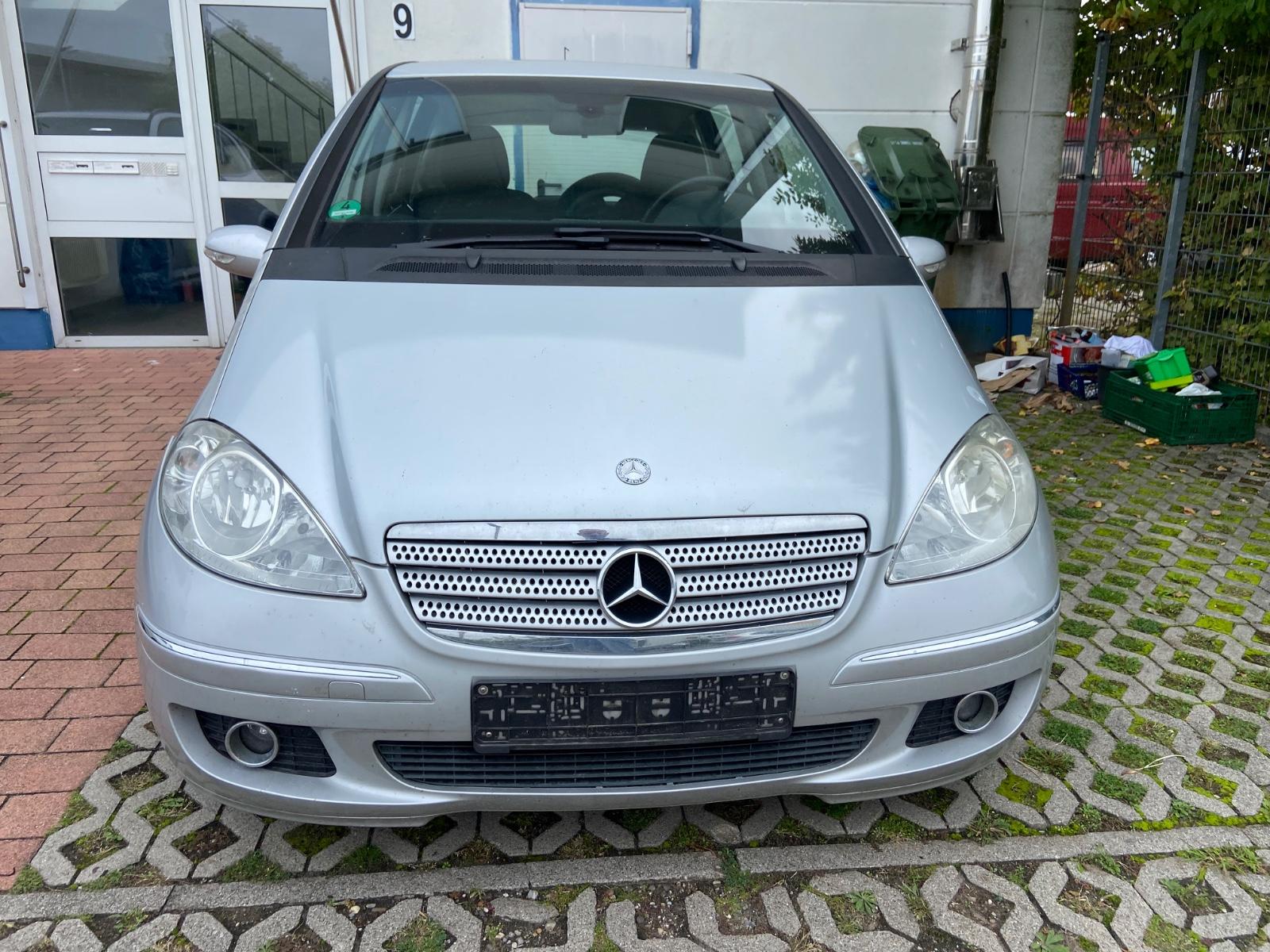 Mercedes-Benz A 200 A A 200 CDI
