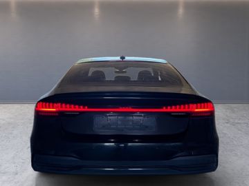 Audi A7 - 5
