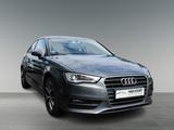 Audi A3 2.0 TDI S-Line Sportpaket "Xenon - MMI Navi - - Audi A3: 2l TDI