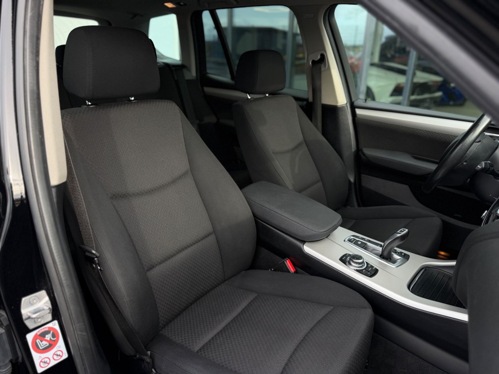 X3 xDrive 20 d Advantage Auto. Navi LED