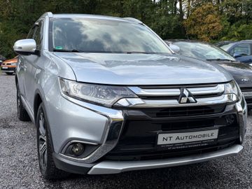 Mitsubishi Outlander - 9