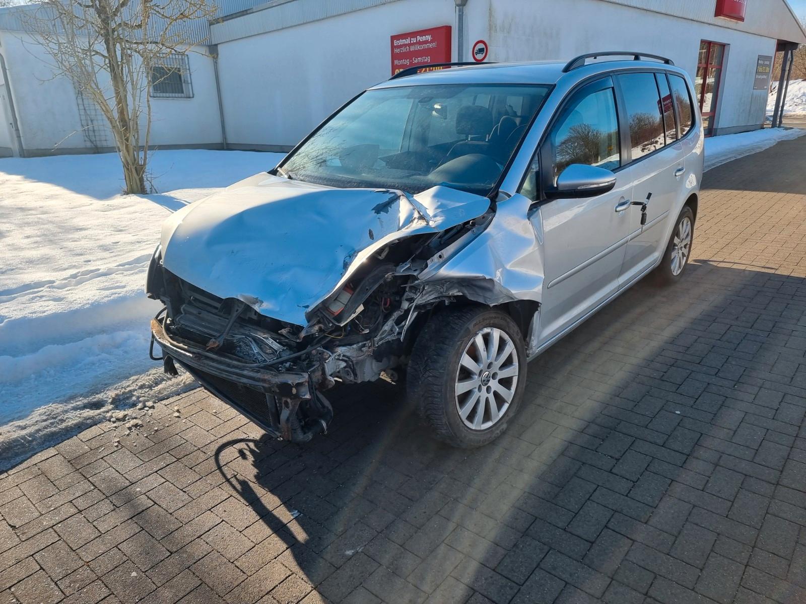 Volkswagen Touran Comfortline BMT*UNFALL*