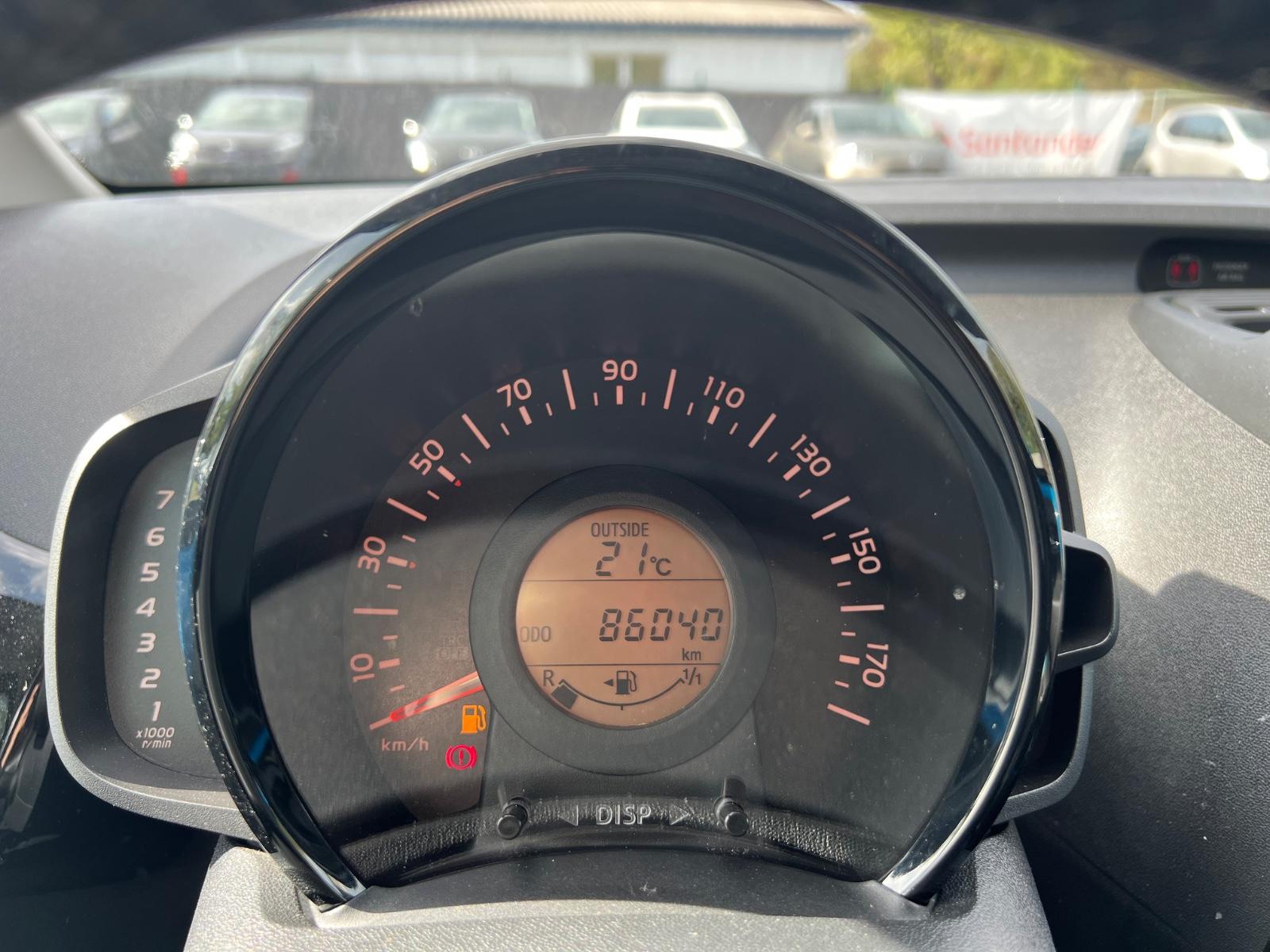 Toyota Aygo AYGO x-cite