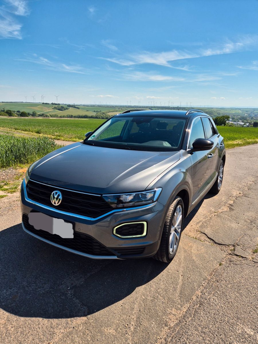 VW T-Roc 2.0 TDI SCR DSG IQ.DRIVE IQ.DRIVE