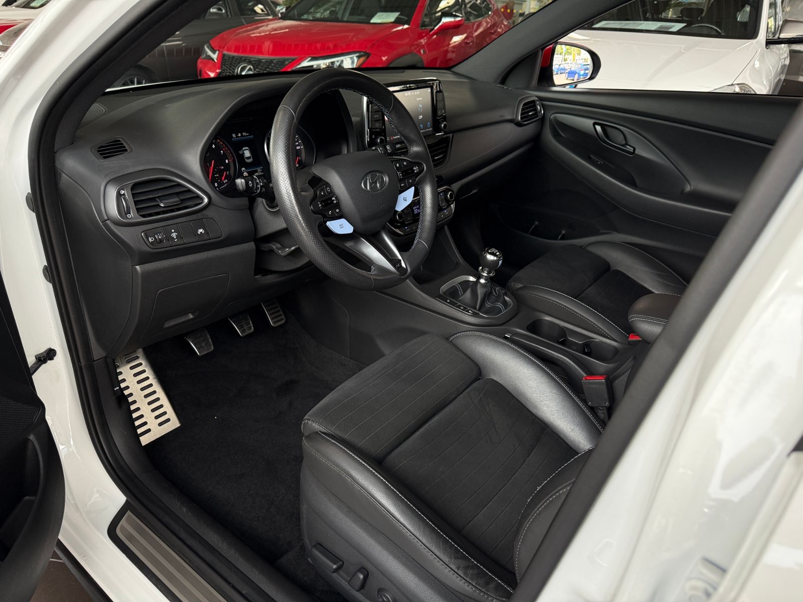 Fahrzeugabbildung Hyundai i30 N Performance KOMFORT LED NAV SHZ RFK 19"