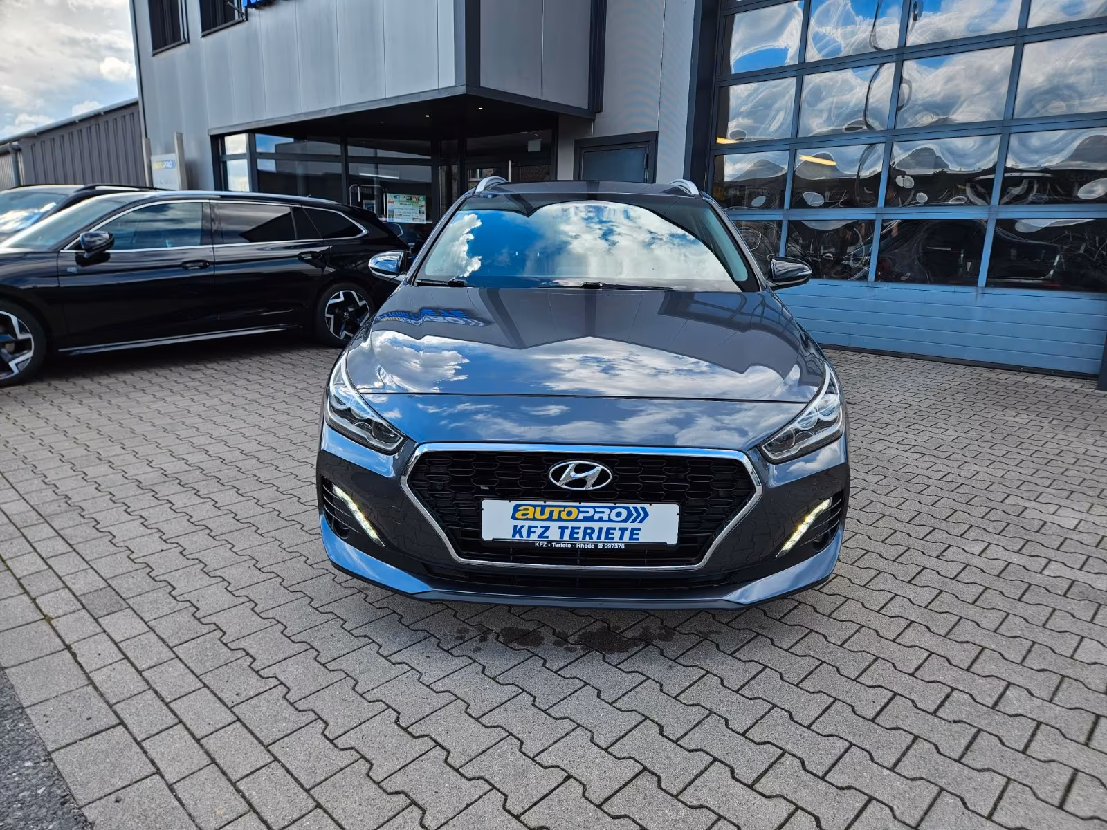 Hyundai i30 cw YES!