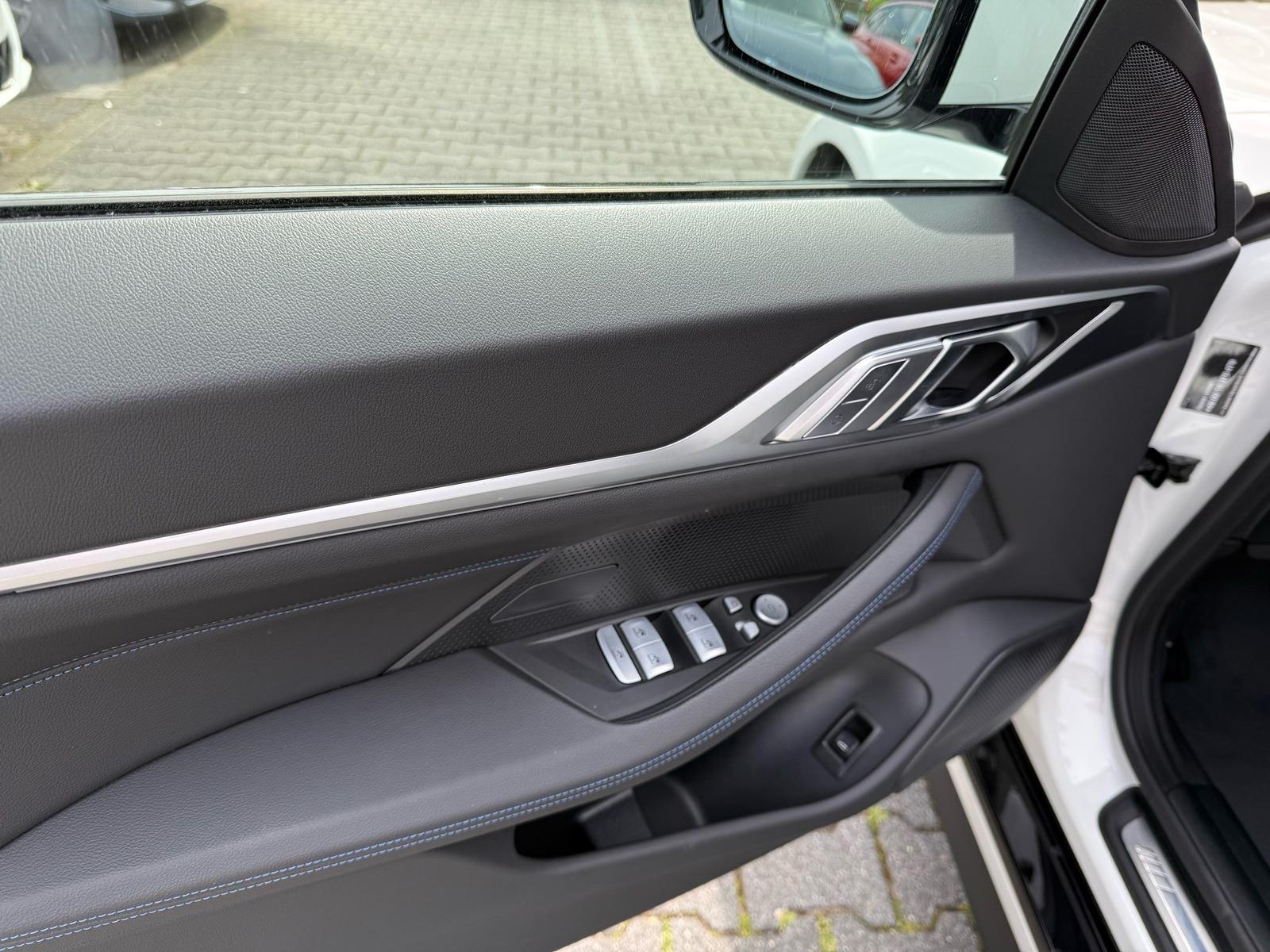BMW i4 xDrive40 M Sportpaket //Stop&Go HiFi HUD