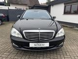 Mercedes-Benz S 320 S -Klasse Lim. S 320 CDI L - schwarze Mercedes-Benz S 320