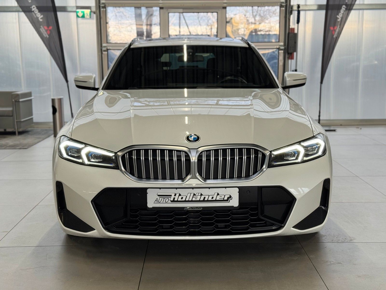 Fahrzeugabbildung BMW 320 d Touring xDrive MSport "Leder PANO Innov.P"