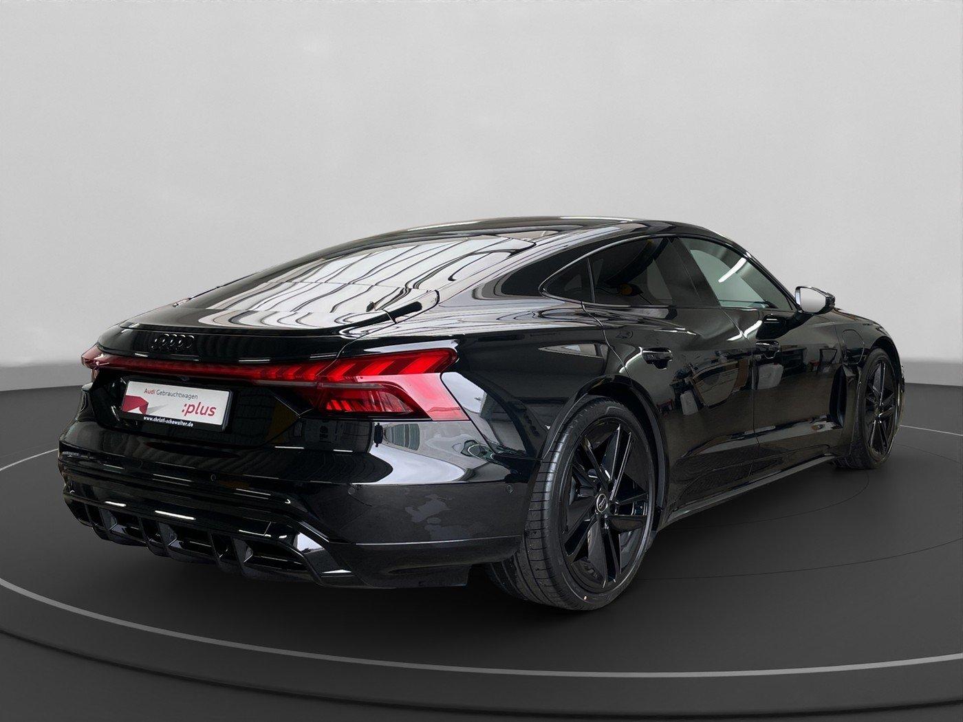 Audi e-tron GT quattro RFK SHZ MATRIX PANO B&O