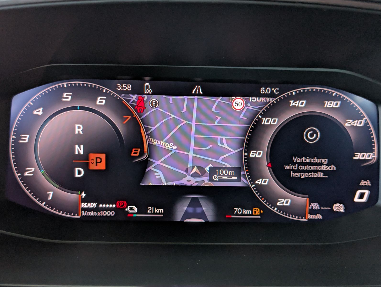 Fahrzeugabbildung CUPRA Leon 1.5 e-Hybrid PLUG-IN LED INTELIG-DRIVE EDGE