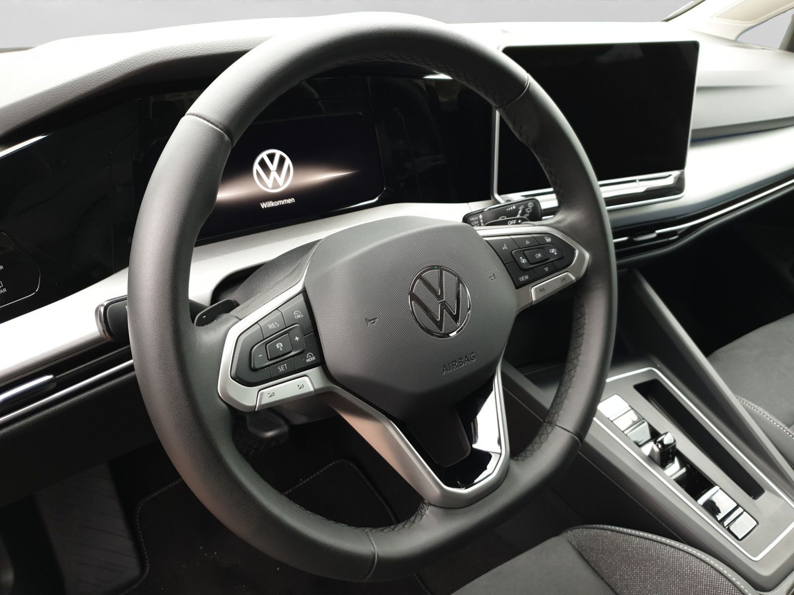 Volkswagen Golf - Bild 10