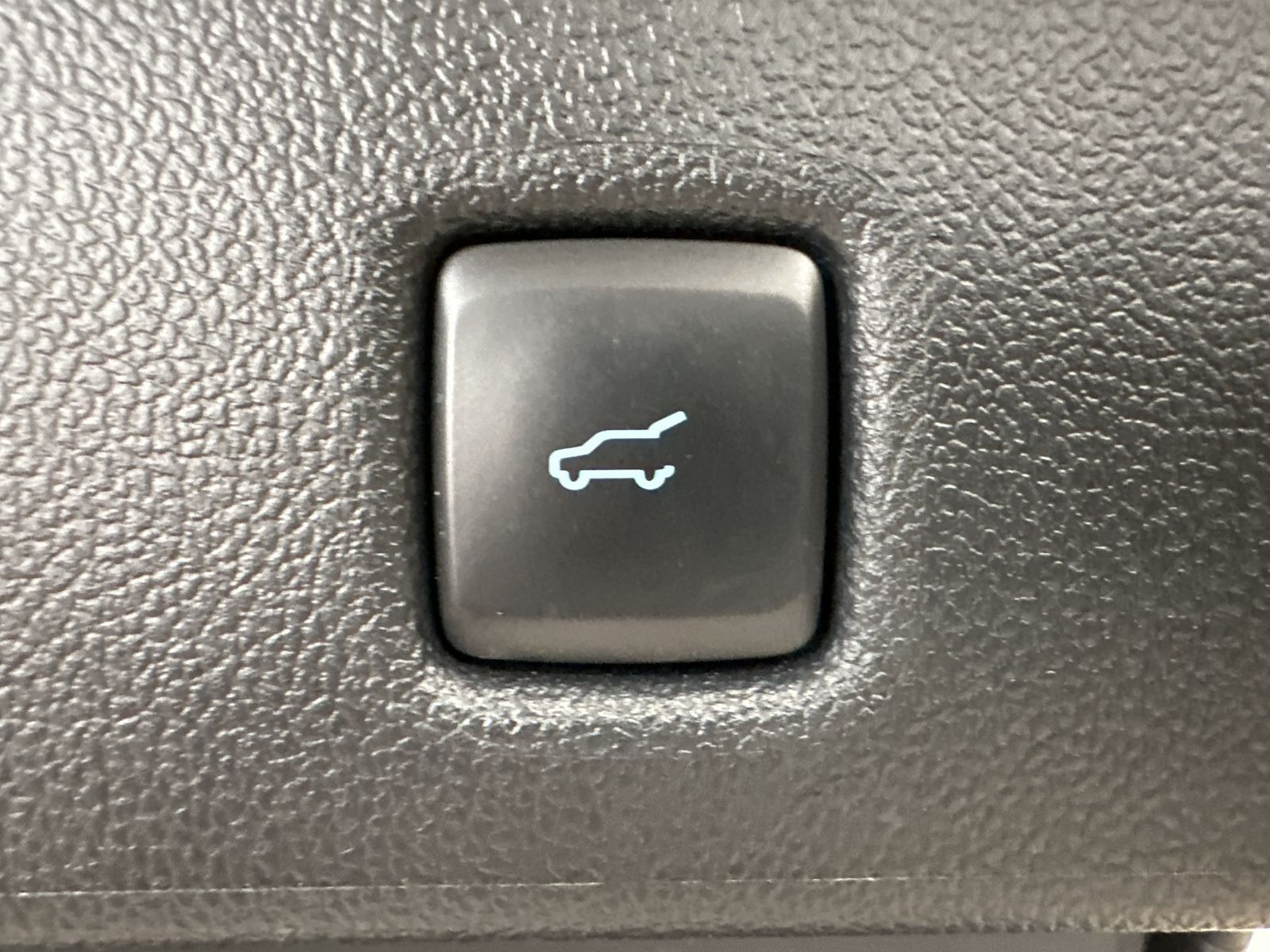 Fahrzeugabbildung Ford Kuga 2.5 Plug-In Hybrid ST-Line X NAV+LED+KAMERA