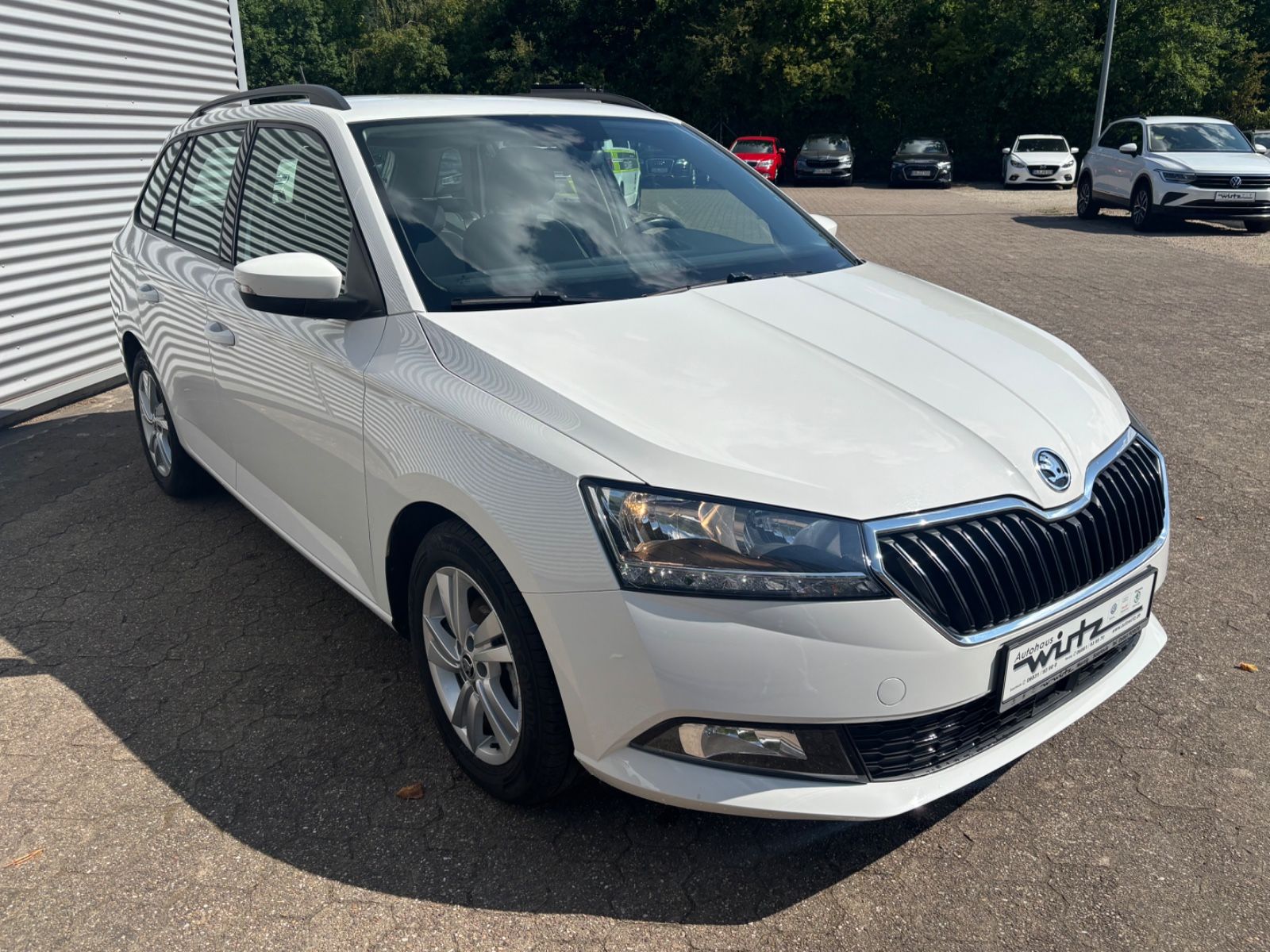 Fahrzeugabbildung SKODA Fabia Combi 1.0 TSI Ambition