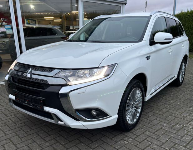 Mitsubishi Outlander PHEV Intro Edition 4WD