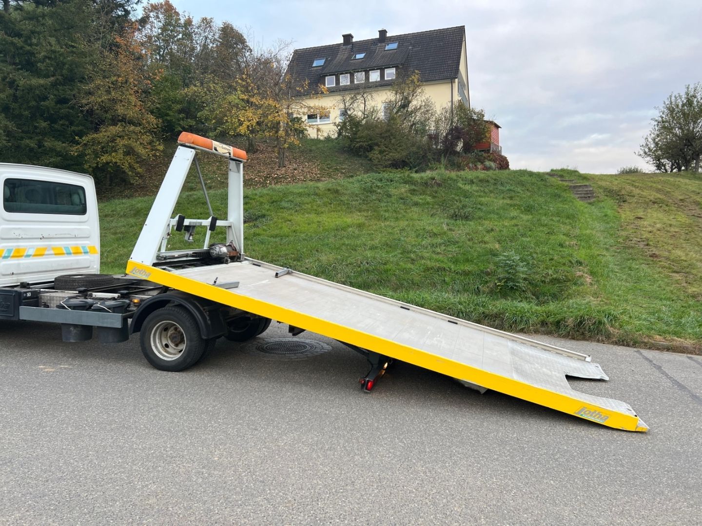 Fahrzeugabbildung Renault Master dCI 145 DOKA 6,5t Hydr. Schiebeplateau AH