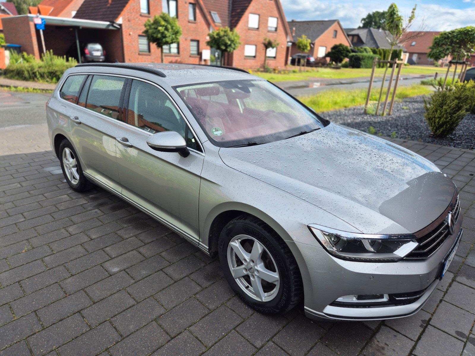 VW Passat Variant