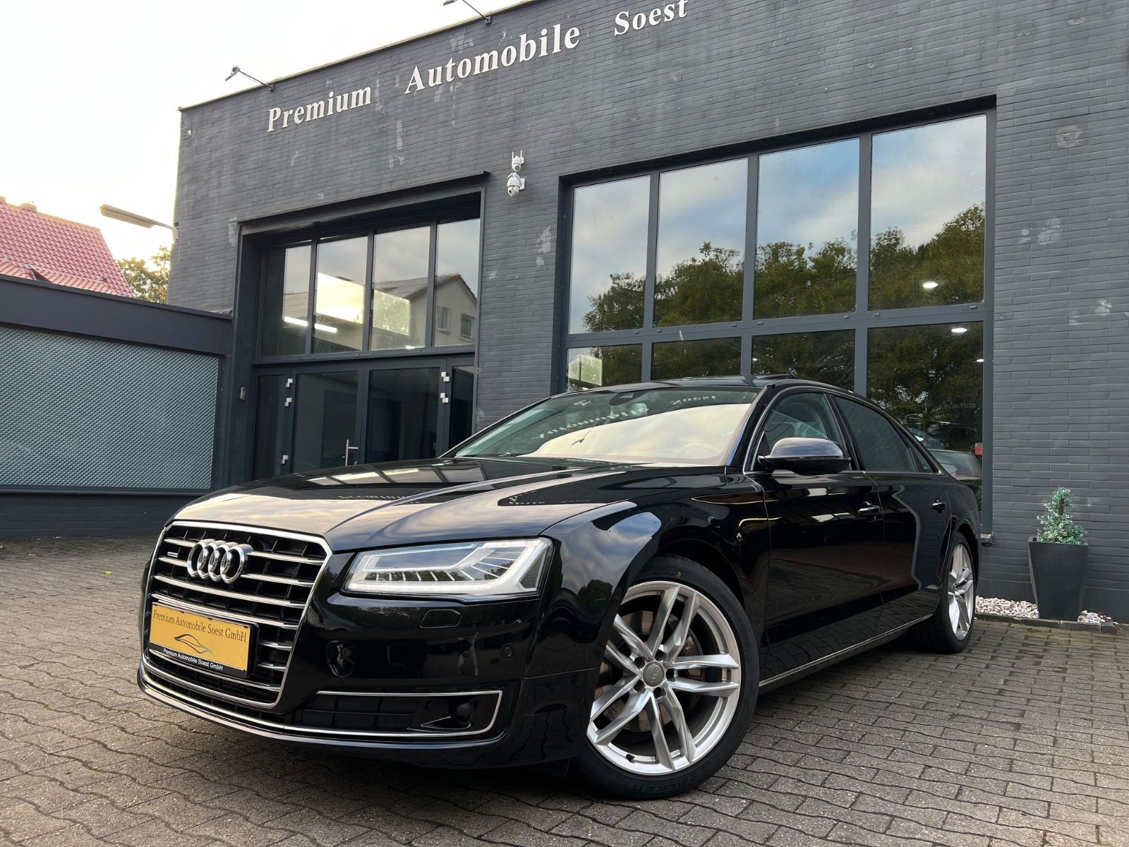 AUDI A8 3.0 TDI L quattro*MASSAGE*HUD*NIGHT*SHD*