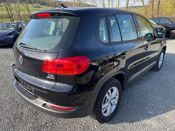 Volkswagen Tiguan - 6