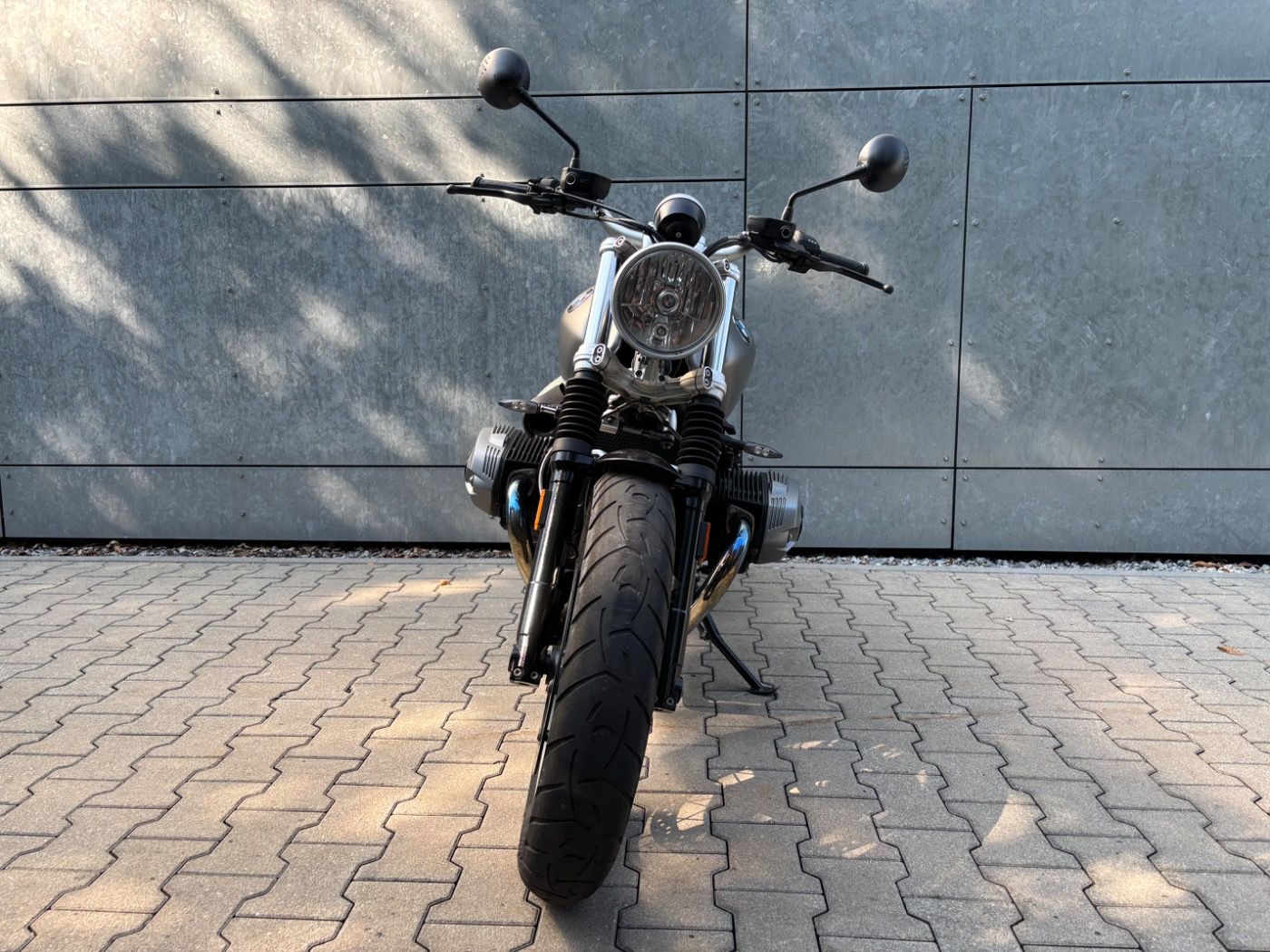 Fahrzeugabbildung BMW R nine T Scrambler