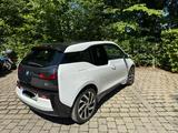 BMW i3 (60 Ah) - 8-fach bereift - mit Elektro-Antrieb: Leder