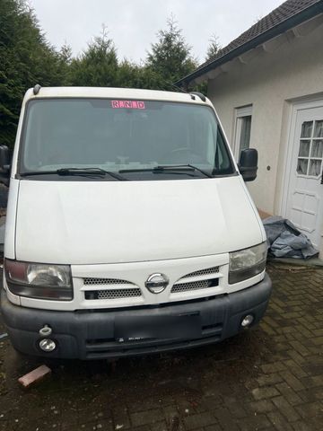 Nissan Interstar 2.5